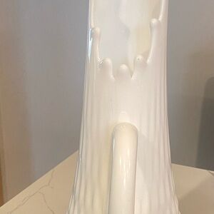 Vintage Fenton Milk Glass Hobnail Vase with handle